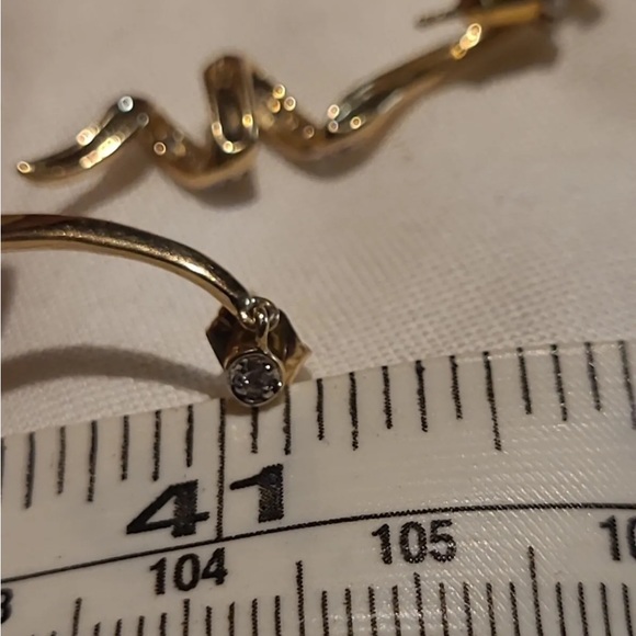 10k diamond dangle earrings - Picture 7 of 11